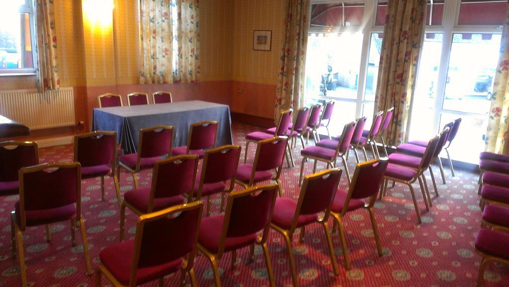 Norwich Hotel ภายนอก รูปภาพ