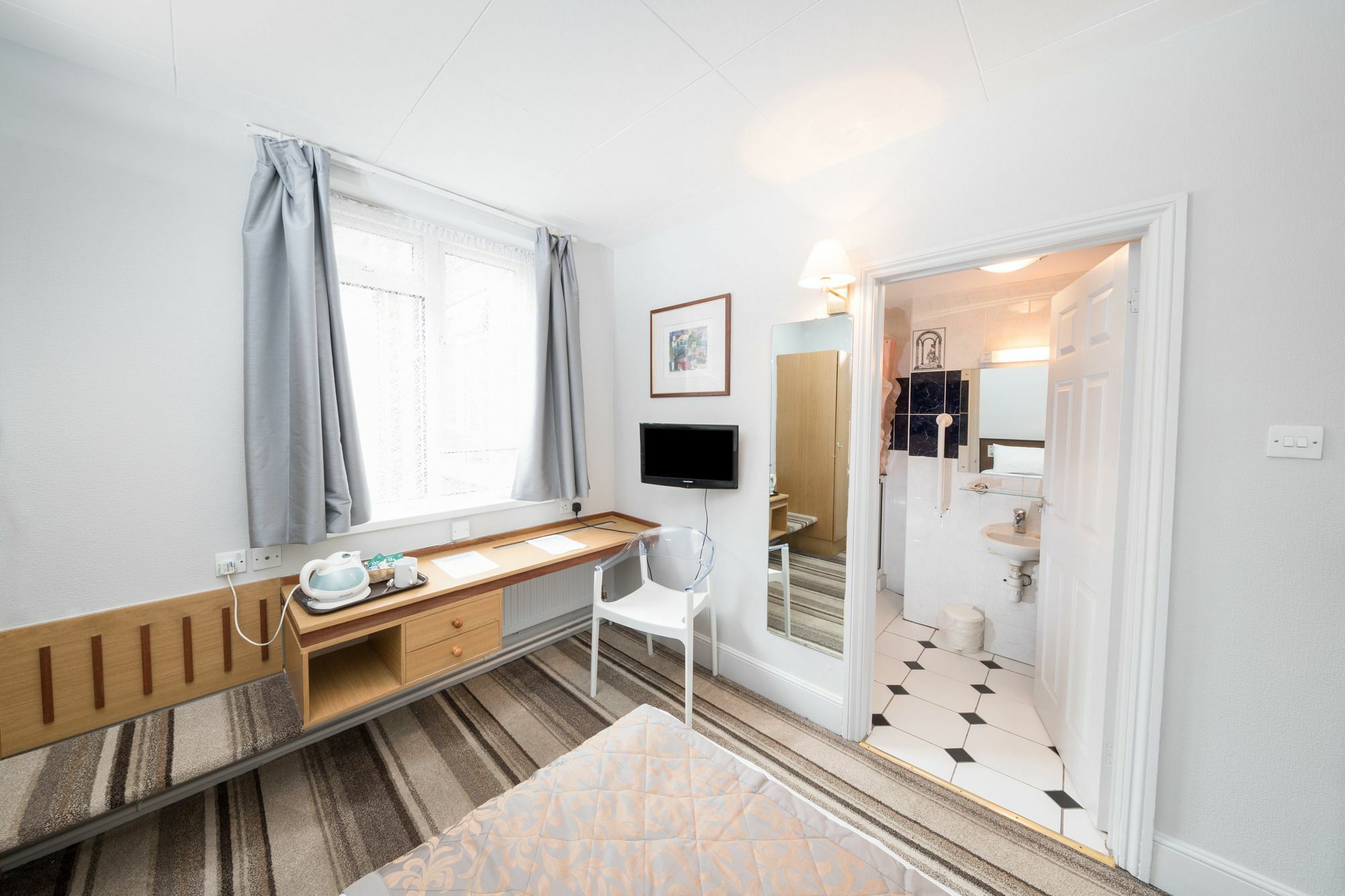 Norwich Hotel ภายนอก รูปภาพ
